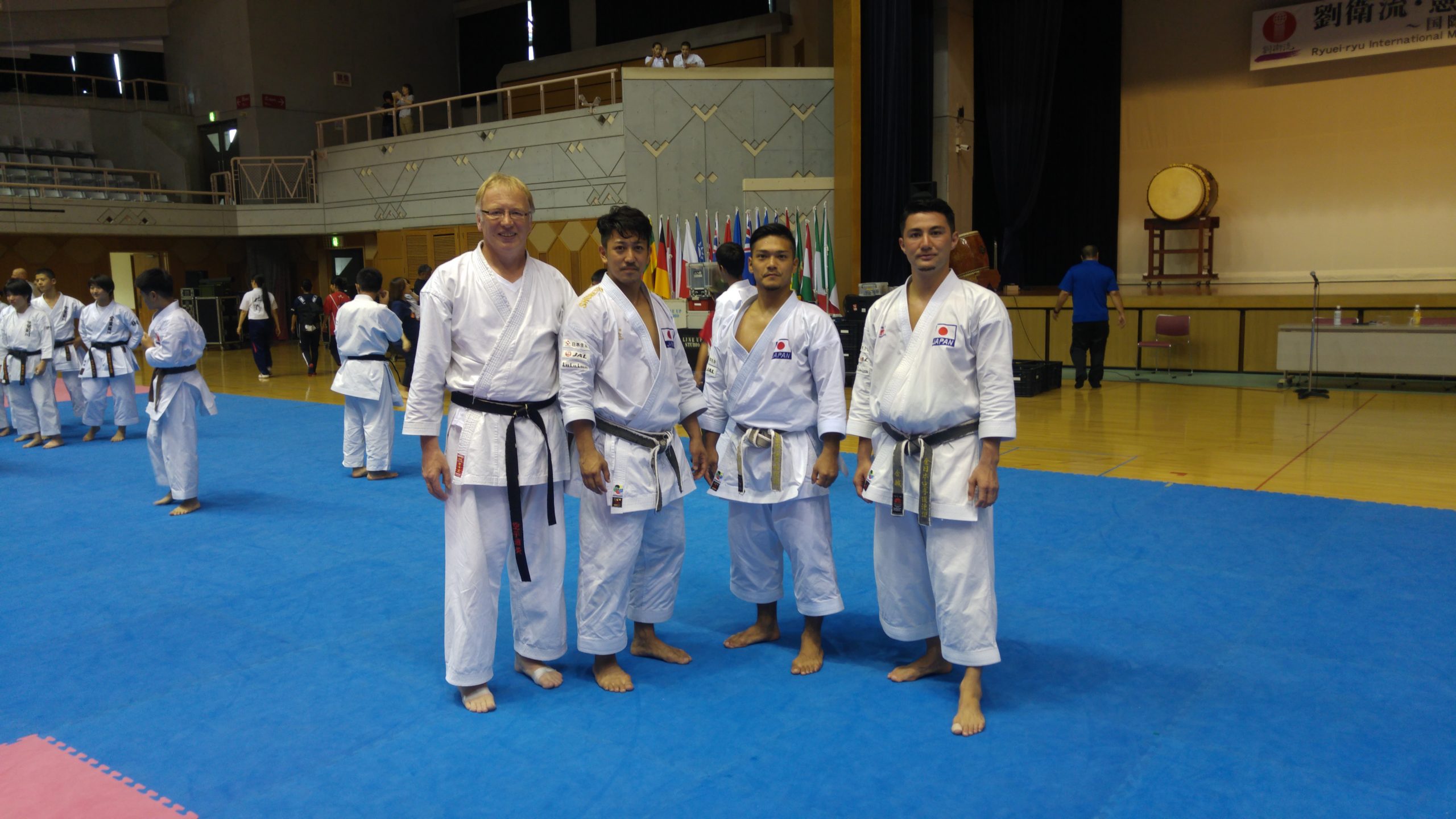 FM4   FC111111111:zzzzzz0 a12f 078043874441663838014c0 bac2fd159360f37111473786388613539313c9b123337b374313b29ca2c2014133f2386c14738253d0714d3c86408a1533efd42a414d3d693f91